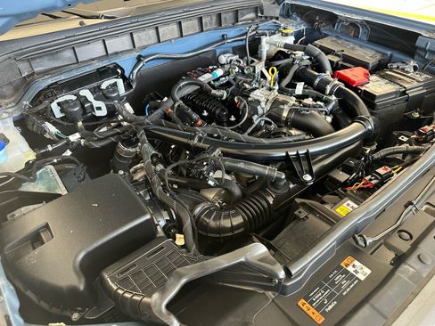 Certified 2025 Ford Bronco Badlands AWD/4WD image 13