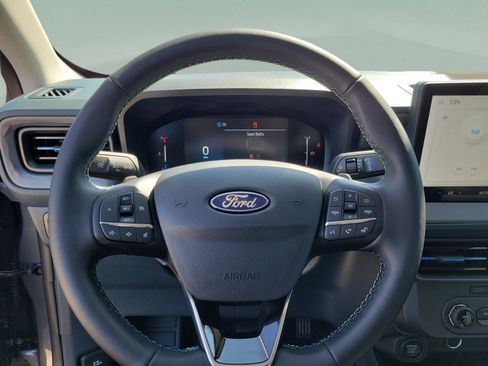 New 2026 Ford Maverick Lobo image 12