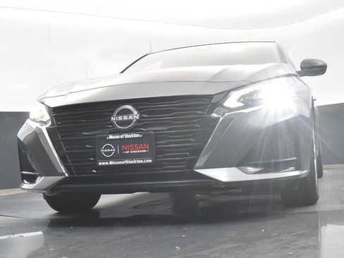 New 2025 Nissan Altima 2.5 S image 36