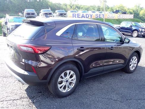Used 2023 Ford Escape Active AWD/4WD image 6