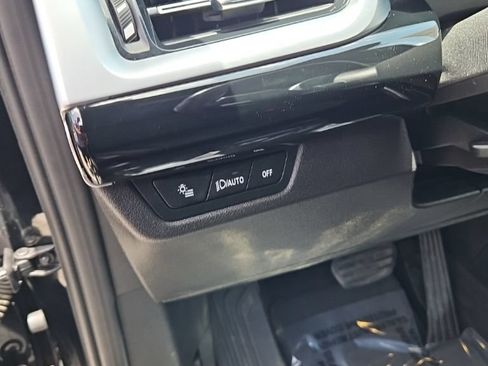 Used 2023 BMW X1 xDrive28i AWD/4WD image 16