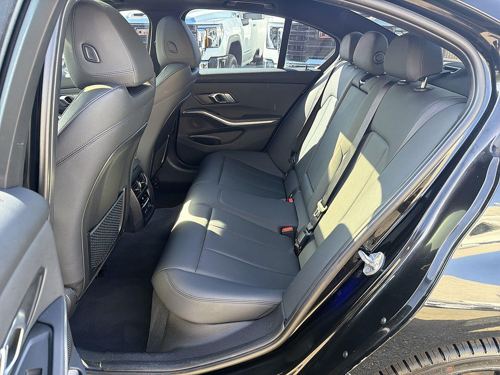 Used 2020 BMW 330i Sedan RWD image 25