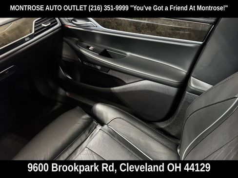 Used 2016 BMW 750i xDrive AWD/4WD image 44