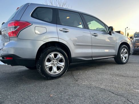 Used 2015 Subaru Forester 2.5i image 3