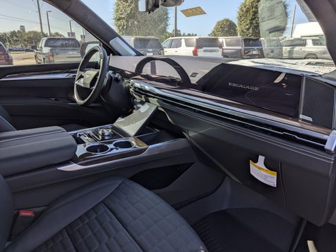 New 2025 Cadillac Escalade Sport Platinum w/ LPO, ONYX Package image 14