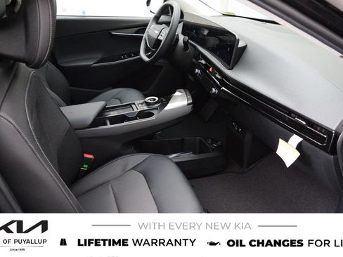 New 2026 Kia EV6 Light AWD/4WD image 17