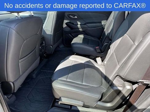 Certified 2023 Chevrolet Traverse LT w/ LT Premium Package FWD image 14