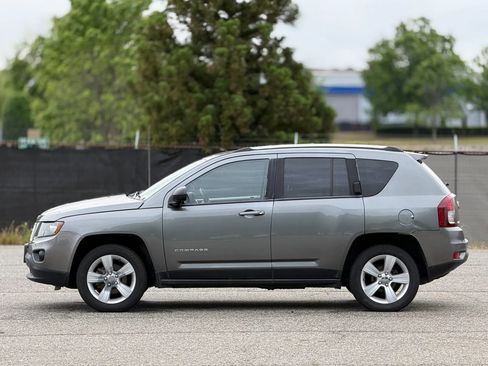 Used 2014 Jeep Compass Sport w/ Power Value Group AWD/4WD image 8