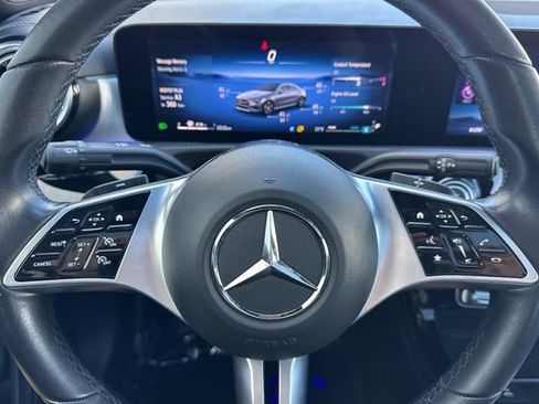 Used 2025 Mercedes-Benz CLA 250 image 25