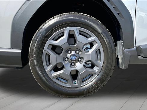 Certified 2026 Subaru Outback Premium AWD/4WD image 32