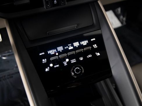 Certified 2024 Porsche Macan Turbo Electric image 30