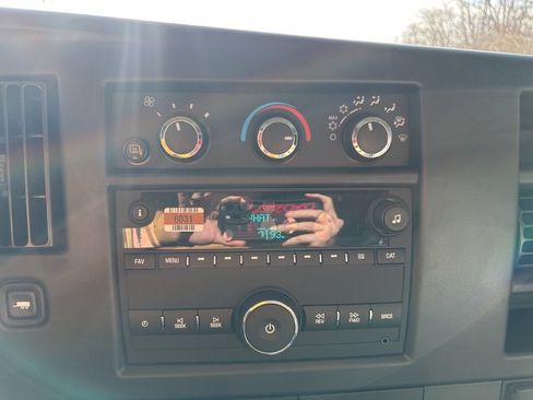 New 2025 Chevrolet Express 2500 w/ Driver Convenience Package image 19