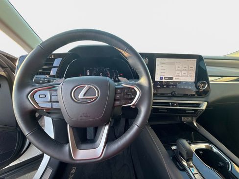 Used 2024 Lexus RX 350 FWD w/ Technology Package image 28