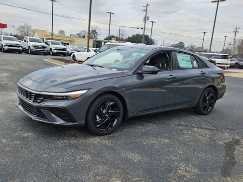 New 2026 Hyundai Elantra Sport FWD image 3