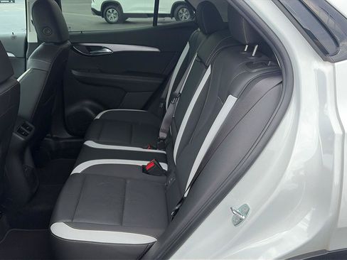 Used 2024 Buick Envision Sport Touring AWD/4WD image 14