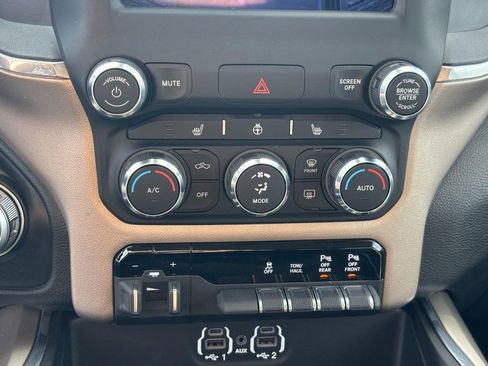 Used 2021 RAM 2500 Laramie w/ Body Color Bumper Group image 22