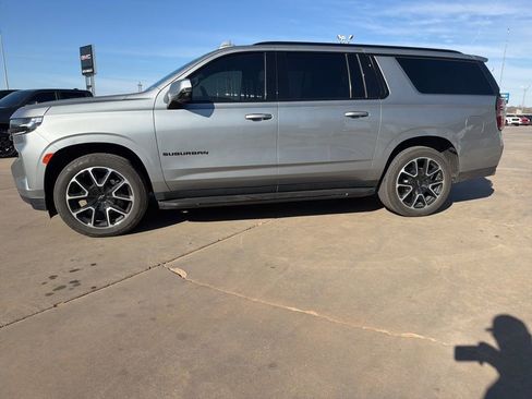 Used 2024 Chevrolet Suburban RST w/ Sport Performance Package image 5