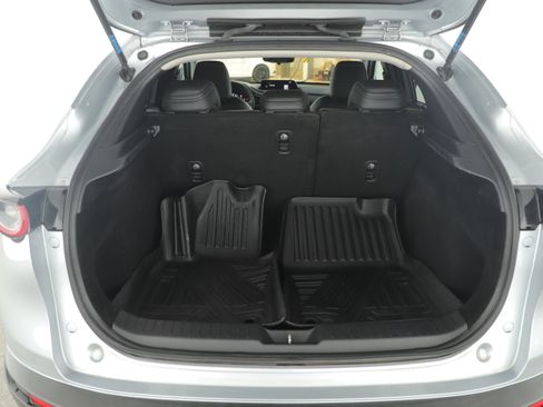 Used 2021 MAZDA CX-30 FWD 2.5 S w/ Select Package image 5