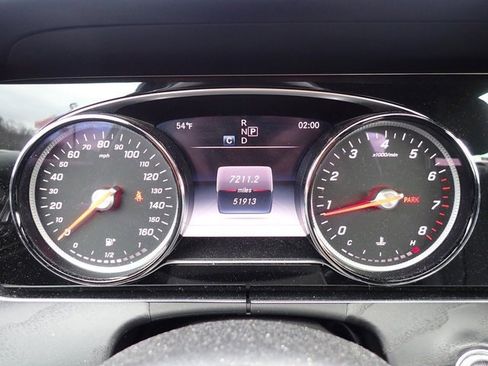 Used 2019 Mercedes-Benz E 300 4MATIC image 15