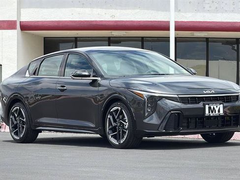 New 2026 Kia K4 GT-Line FWD image 2