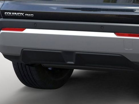 New 2026 Chevrolet Equinox LT AWD/4WD image 14