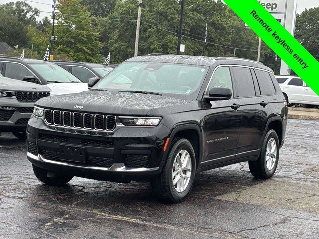 Used 2022 Jeep Grand Cherokee L Laredo w/ Luxury Tech Group I AWD/4WD image 30