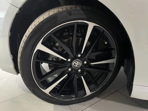 Used 2020 Toyota Camry XSE image 10