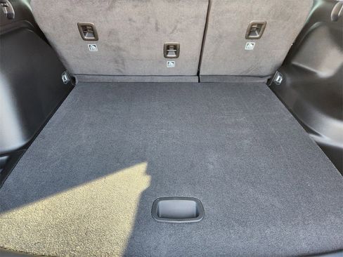 New 2025 Jeep Grand Cherokee Limited w/ Black Appearance Package image 22