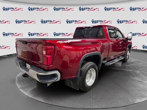 Used 2024 Chevrolet Silverado 3500 LTZ w/ LTZ Convenience Package image 4