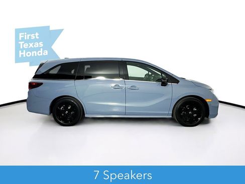 Used 2025 Honda Odyssey Sport-L image 9