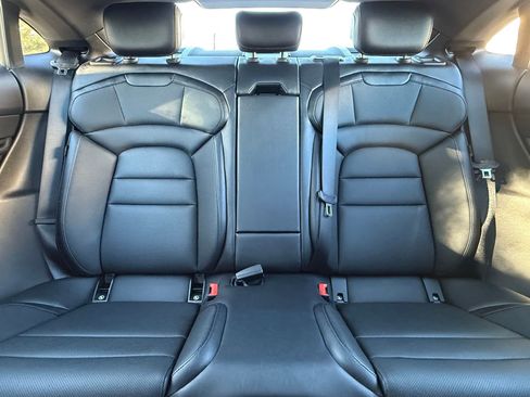 Used 2022 Porsche Taycan image 41