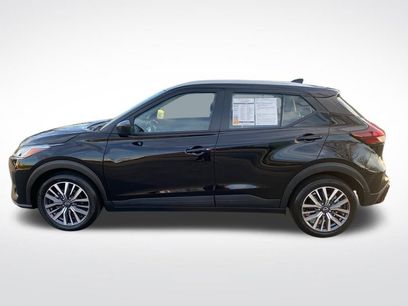Used 2024 Nissan Kicks SV