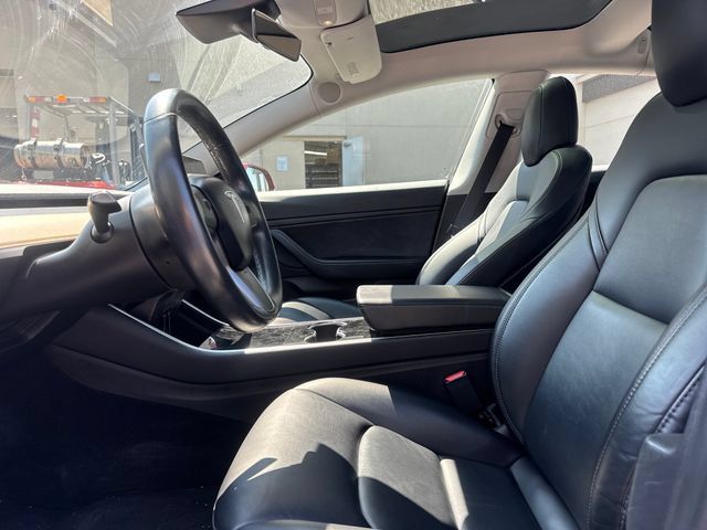 Used 2018 Tesla Model 3 Long Range AWD/4WD image 13