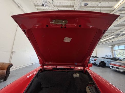 Used 1988 Porsche 911 Carrera RWD image 40