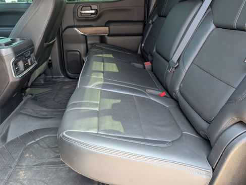 Used 2020 Chevrolet Silverado 1500 High Country w/ Technology Package AWD/4WD image 9