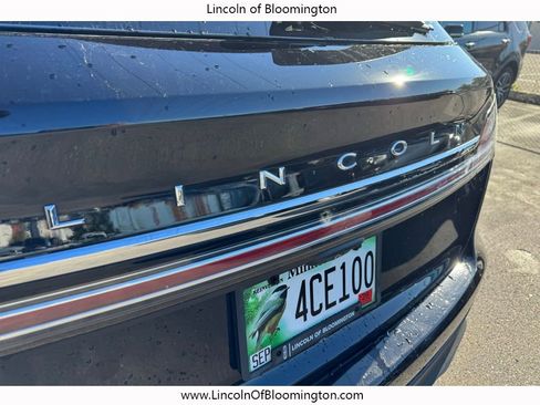 Certified 2022 Lincoln Nautilus Reserve w/ Equipment Group 201A image 22