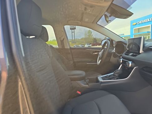 Used 2024 Toyota RAV4 XLE image 13