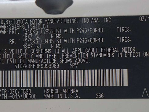 Used 2015 Toyota Highlander LE FWD image 30