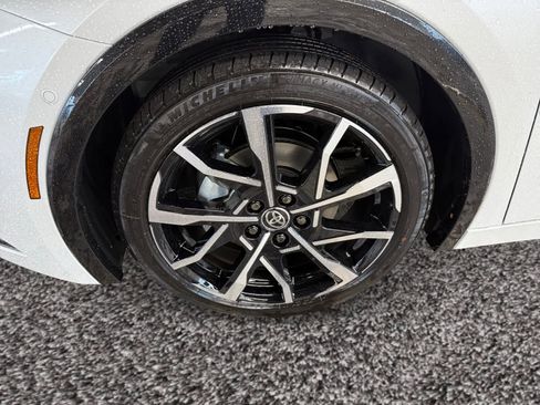 New 2026 Toyota Prius Plug-In Hybrid w/ Limited Premium Package image 13