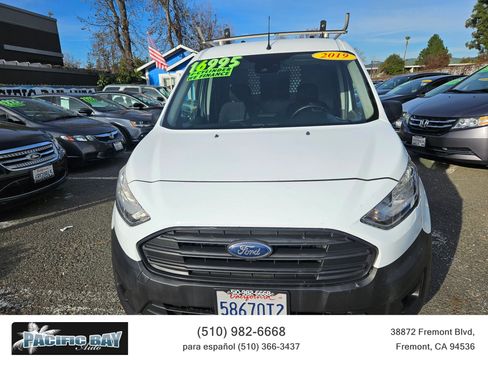 Used 2019 Ford Transit Connect XL image 2