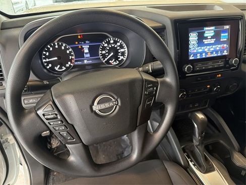 Used 2024 Nissan Frontier S w/ S Utility Package image 17