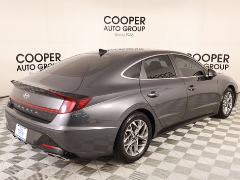 Certified 2023 Hyundai Sonata SEL w/ Preferred Accessory Package FWD image 19