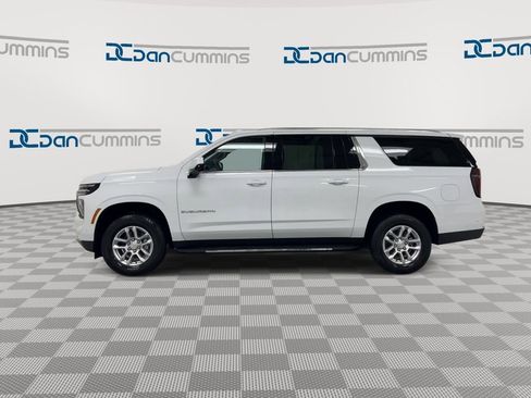 New 2026 Chevrolet Suburban LS AWD/4WD image 5