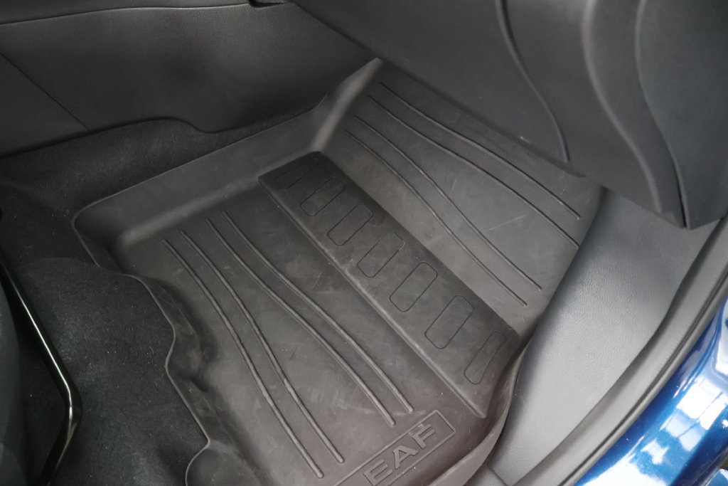 Used 2024 Nissan Leaf SV Plus FWD image 44