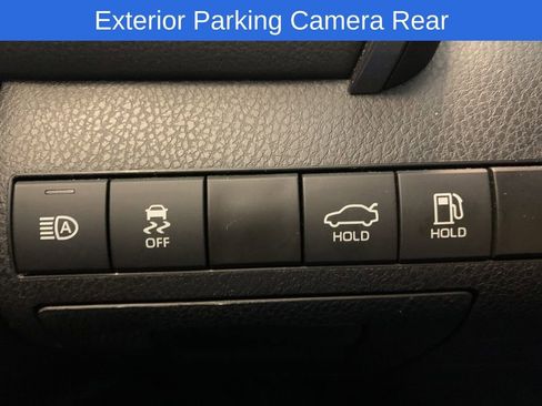 Used 2023 Toyota Camry XLE image 9