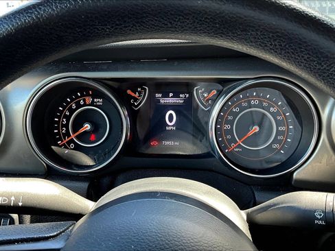 Used 2021 Jeep Wrangler Unlimited Sport AWD/4WD image 9