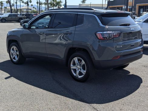 Certified 2023 Jeep Compass Latitude AWD/4WD image 4
