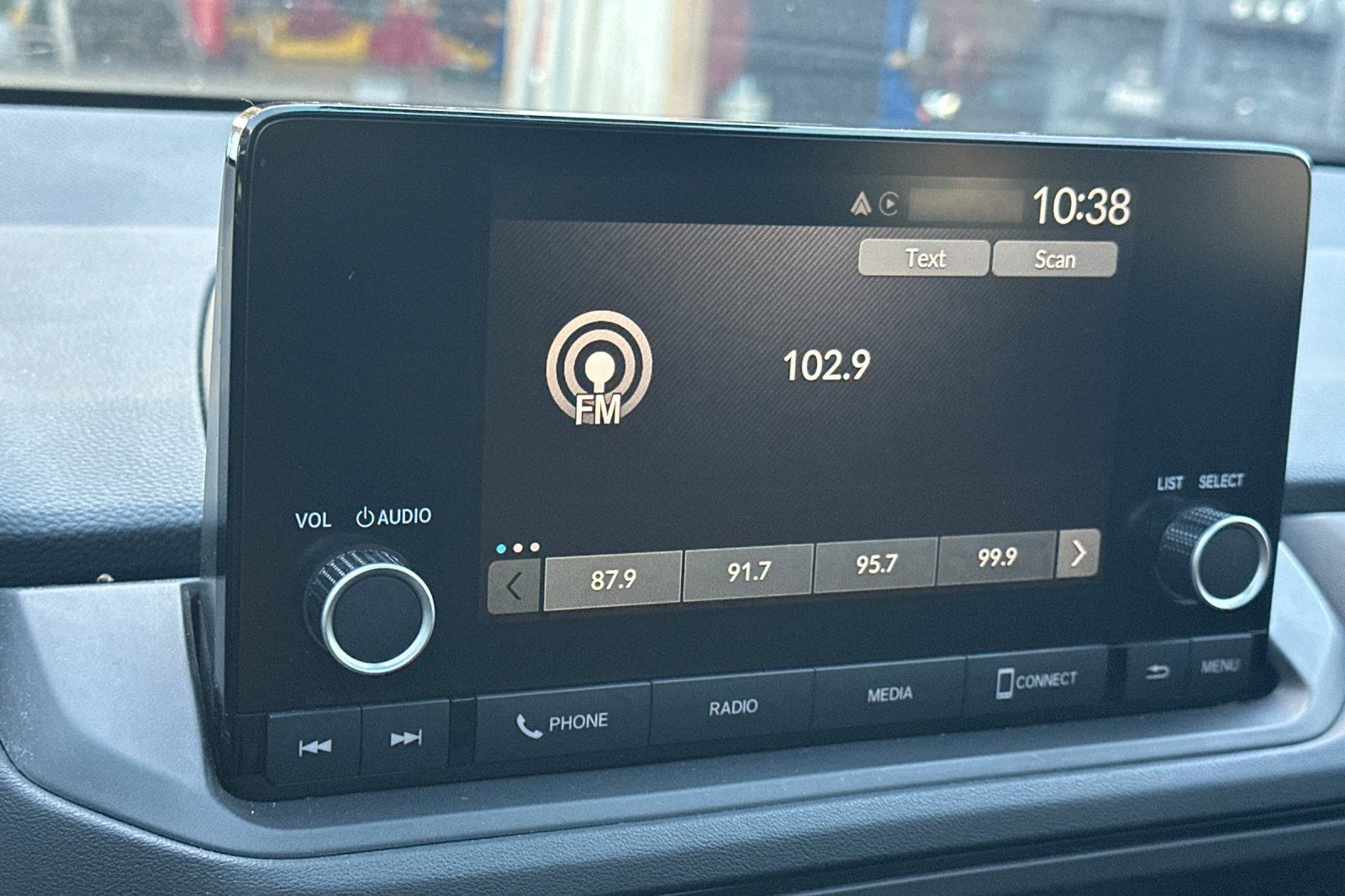 Used 2025 Honda Accord SE image 16