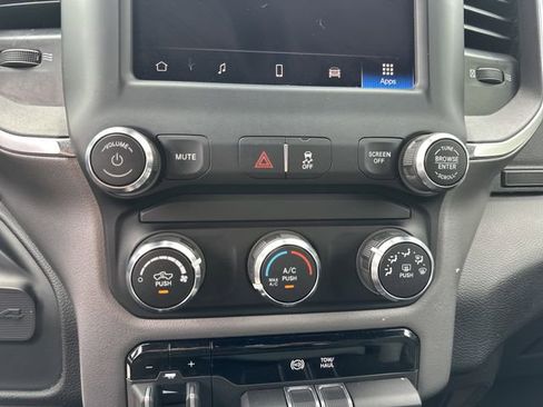 Used 2024 RAM 3500 Big Horn image 30