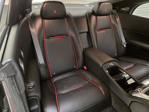 Certified 2021 Rolls-Royce Wraith w/ Rolls-Royce Signature Package image 22
